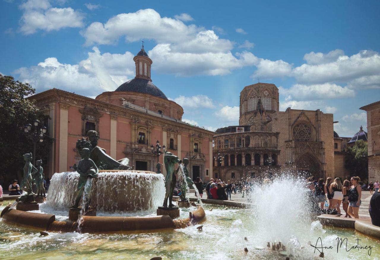 Luminoso. Comodo. Acogedor. Wifi. Junto A Ave Valencia Exterior foto