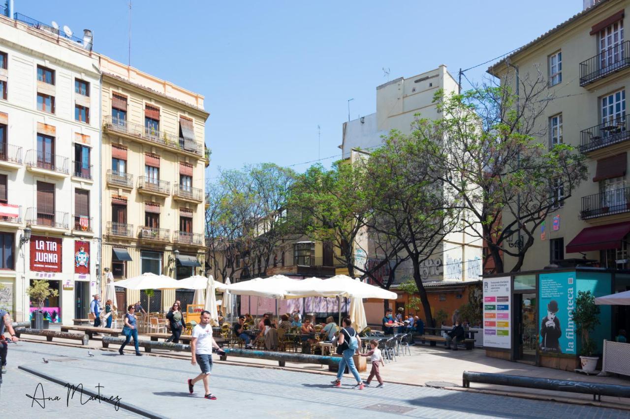 Luminoso. Comodo. Acogedor. Wifi. Junto A Ave Valencia Exterior foto